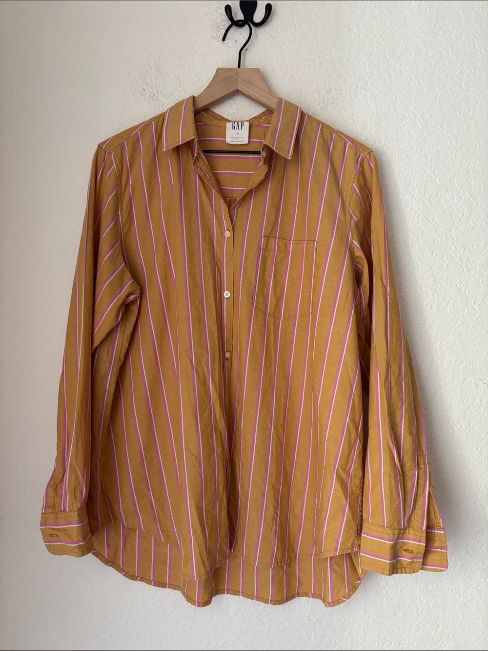Classic GAP preppy striped Yellow  and pink Button-Down shirt size XL - Picture 2 of 5